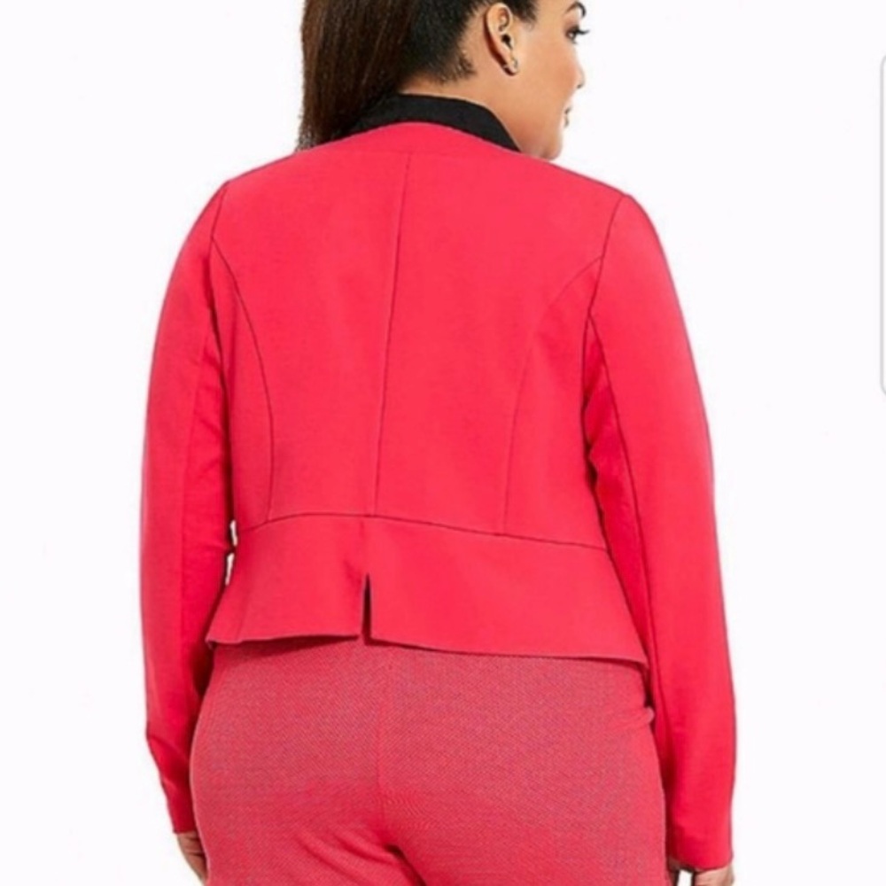 Torrid - Pink Cutaway Blazer, 2X - Picture 7 of 8